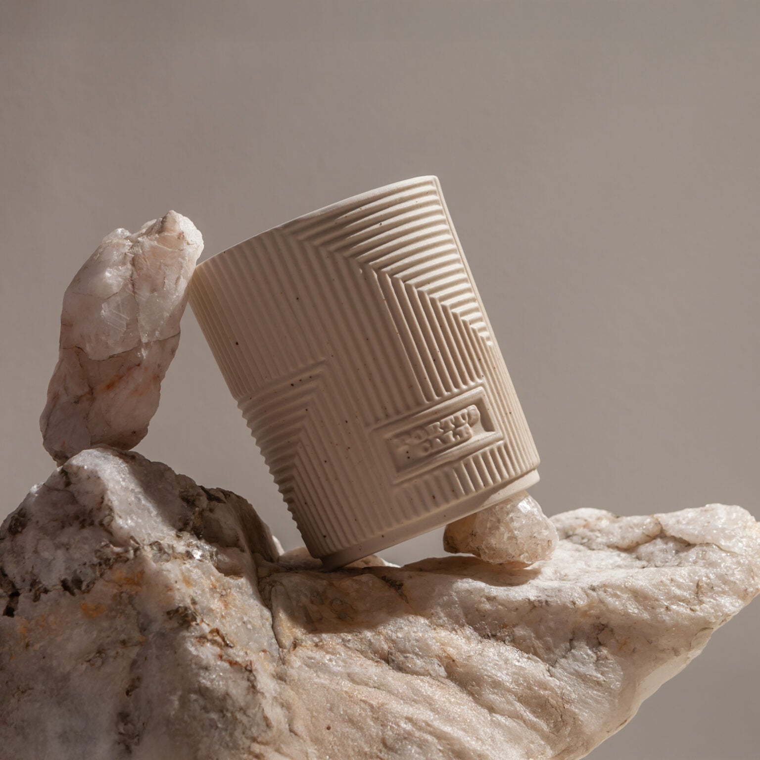 Portus Cale Hajjar Blanc Candle & Soap Set – The Lydia Line