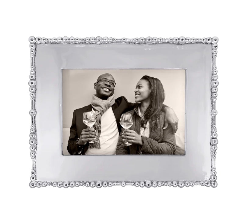 Pearl Drop Engravable Frame