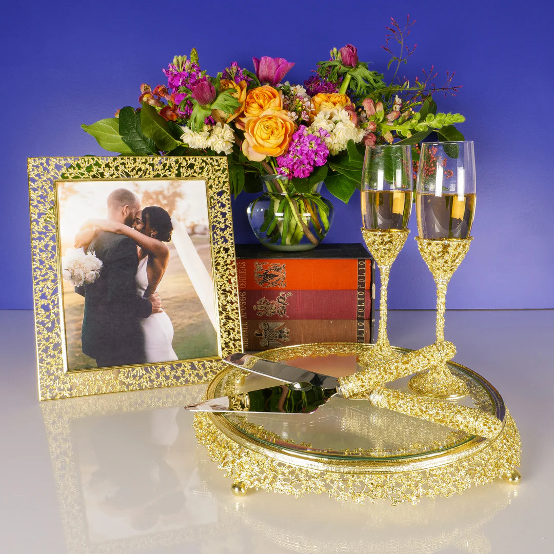 Gold 4" x 6" Isadora Frame