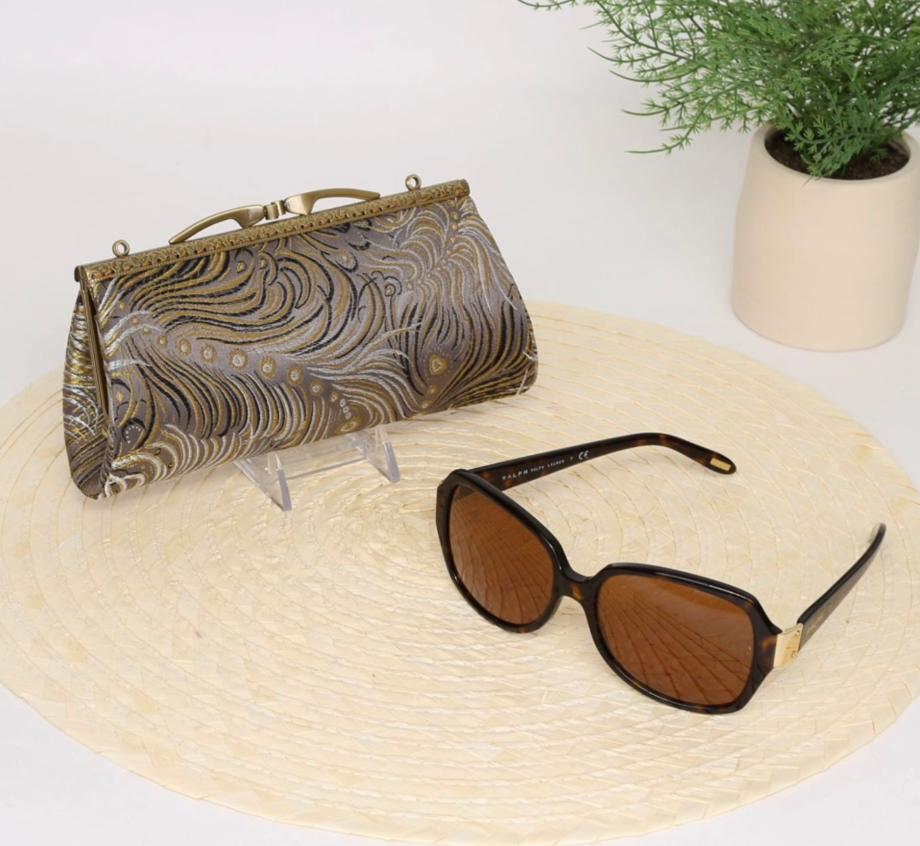 Peacock Eyeglasses Case with Kiss Clasp Closure