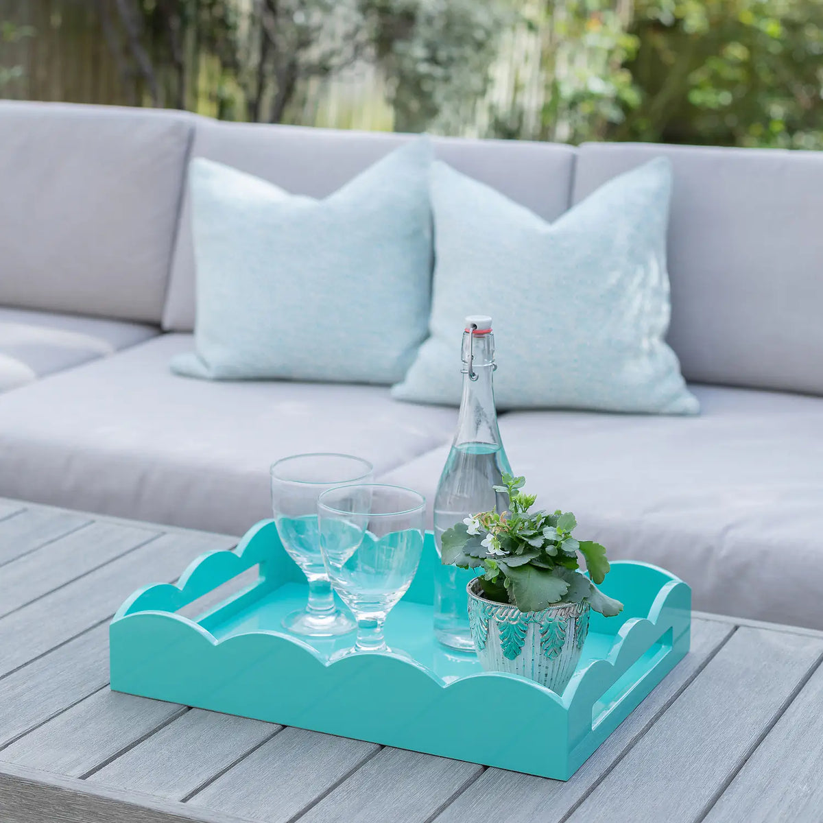 Addison Ross Medium Lacquered Scallop Trays