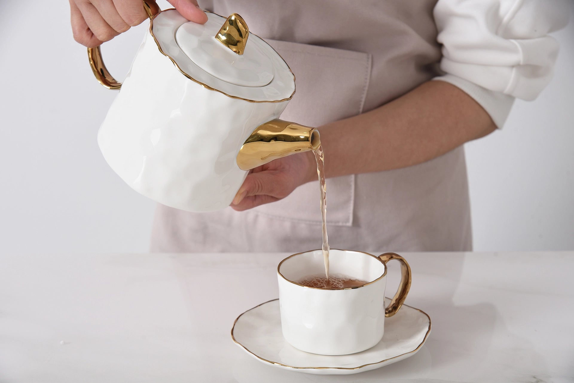 Portofino Porcelain Tea Pot