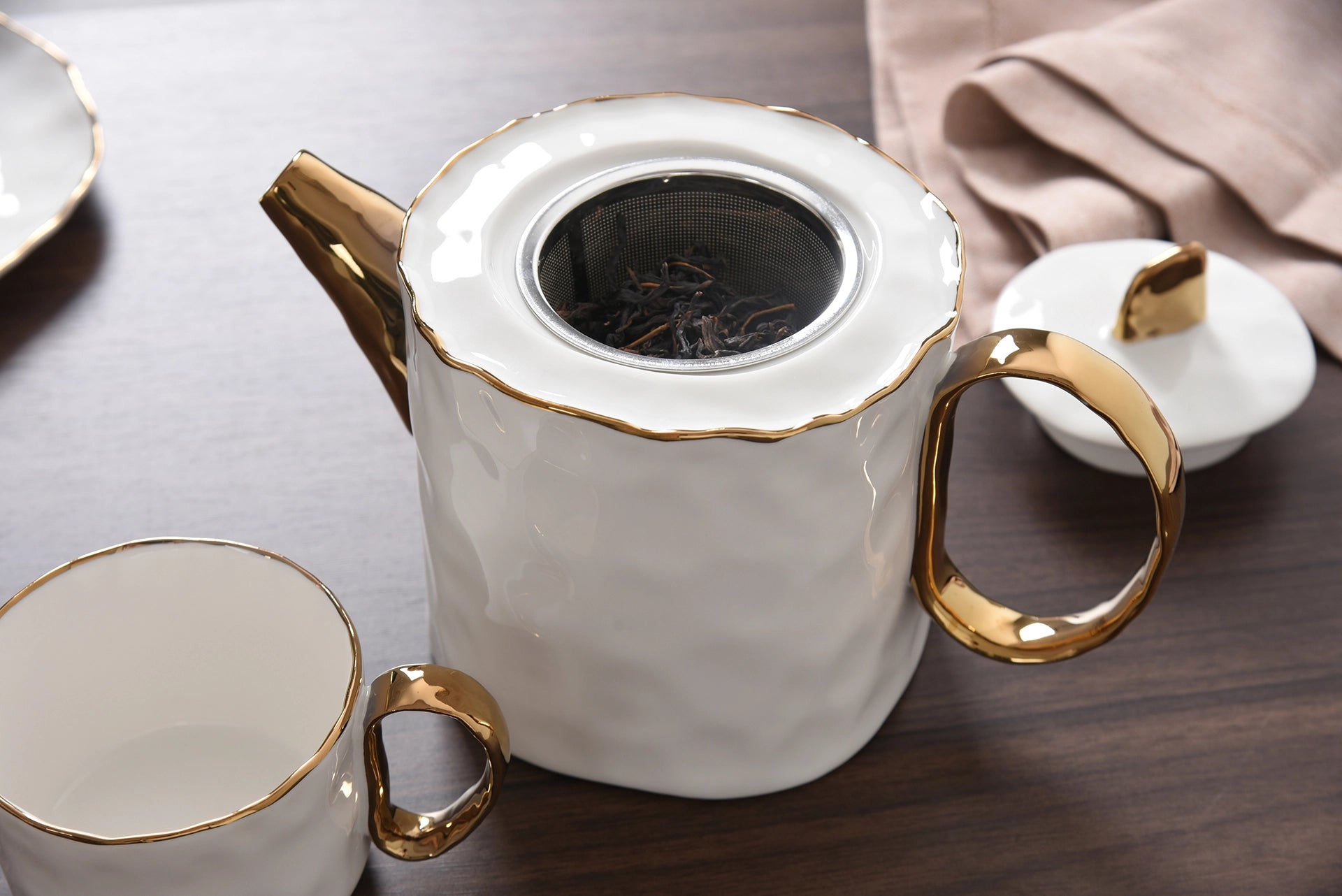 Portofino Porcelain Tea Pot