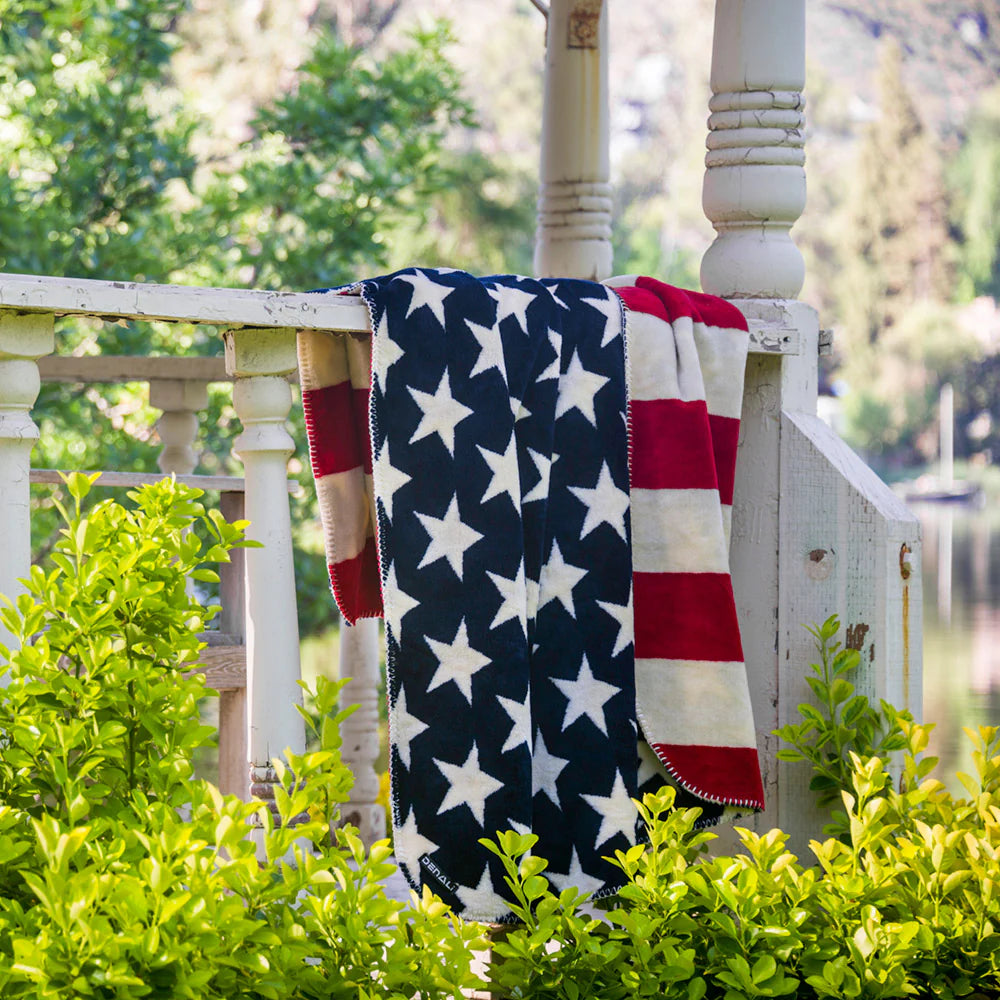 Stars & Stripes Blanket - Thumbnail 2