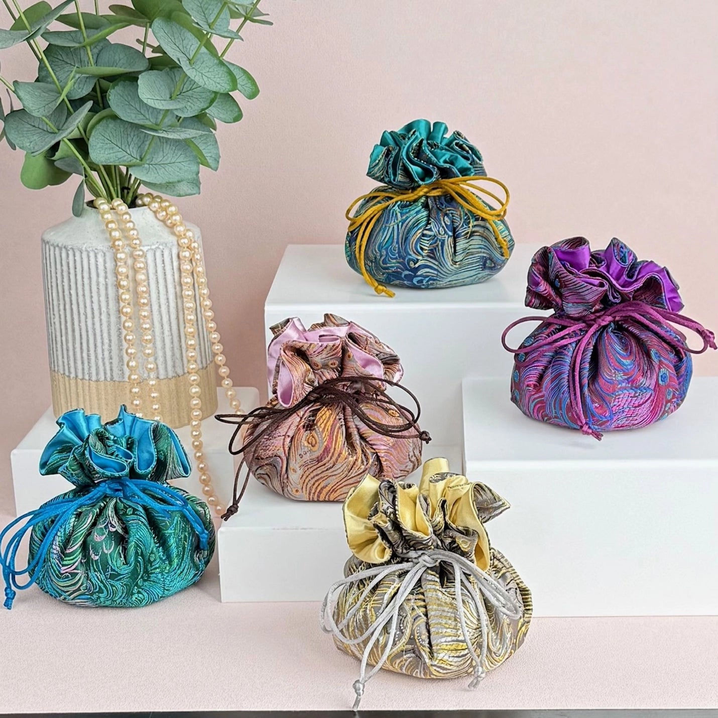 Peacock Feather Print Brocade Jewelry Pouch