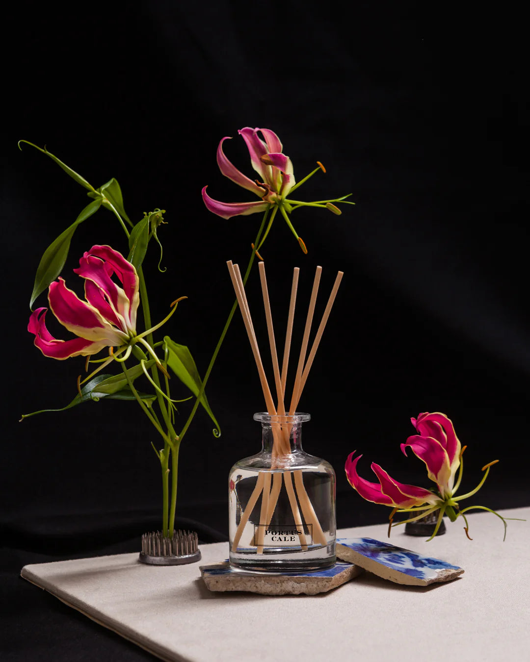 Gold & Blue Portus Cale Fragrance Diffuser