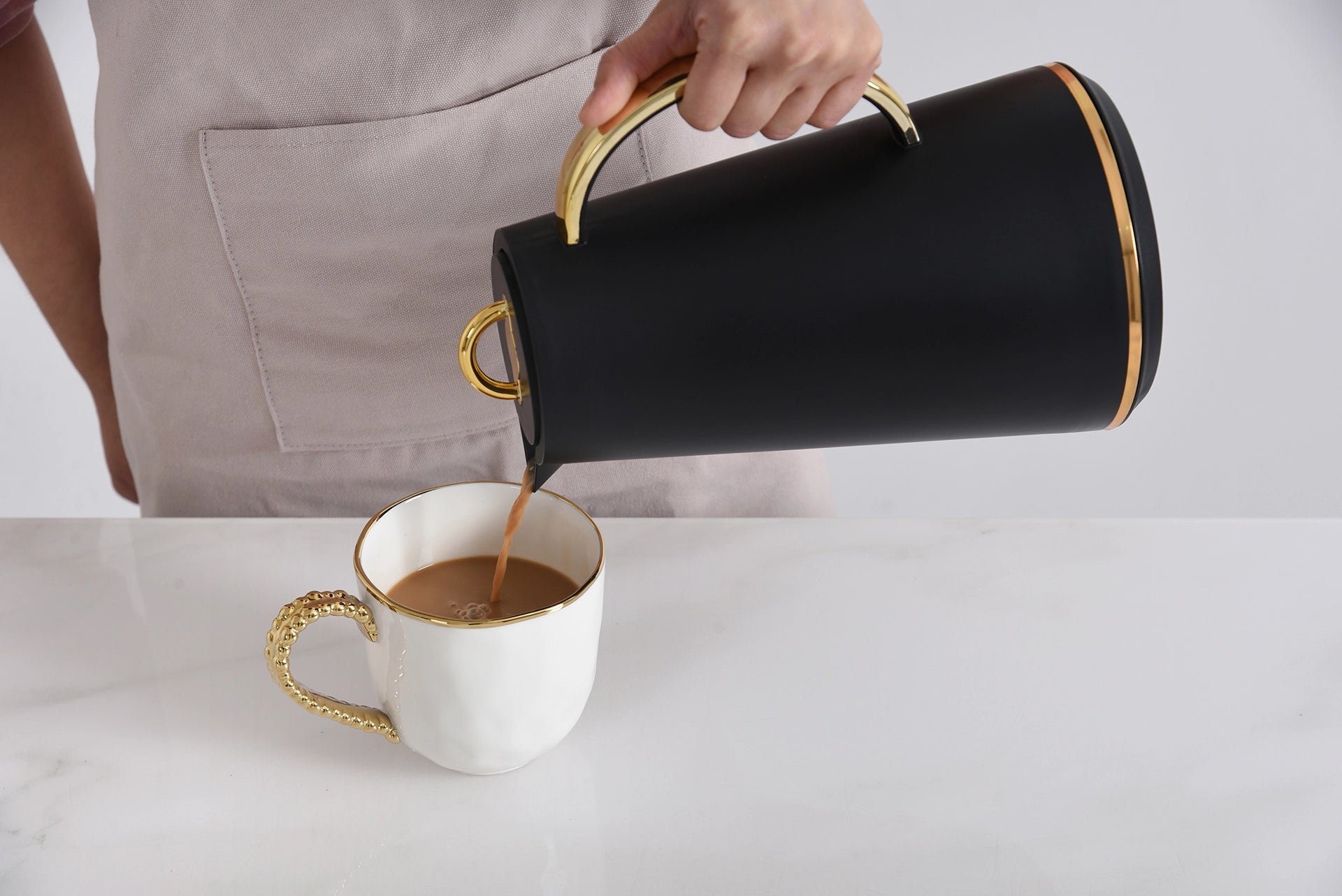 Black Classic Thermal Carafe