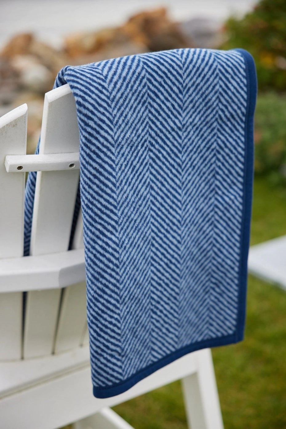 Branded Herringbone Blanket and Mug Set