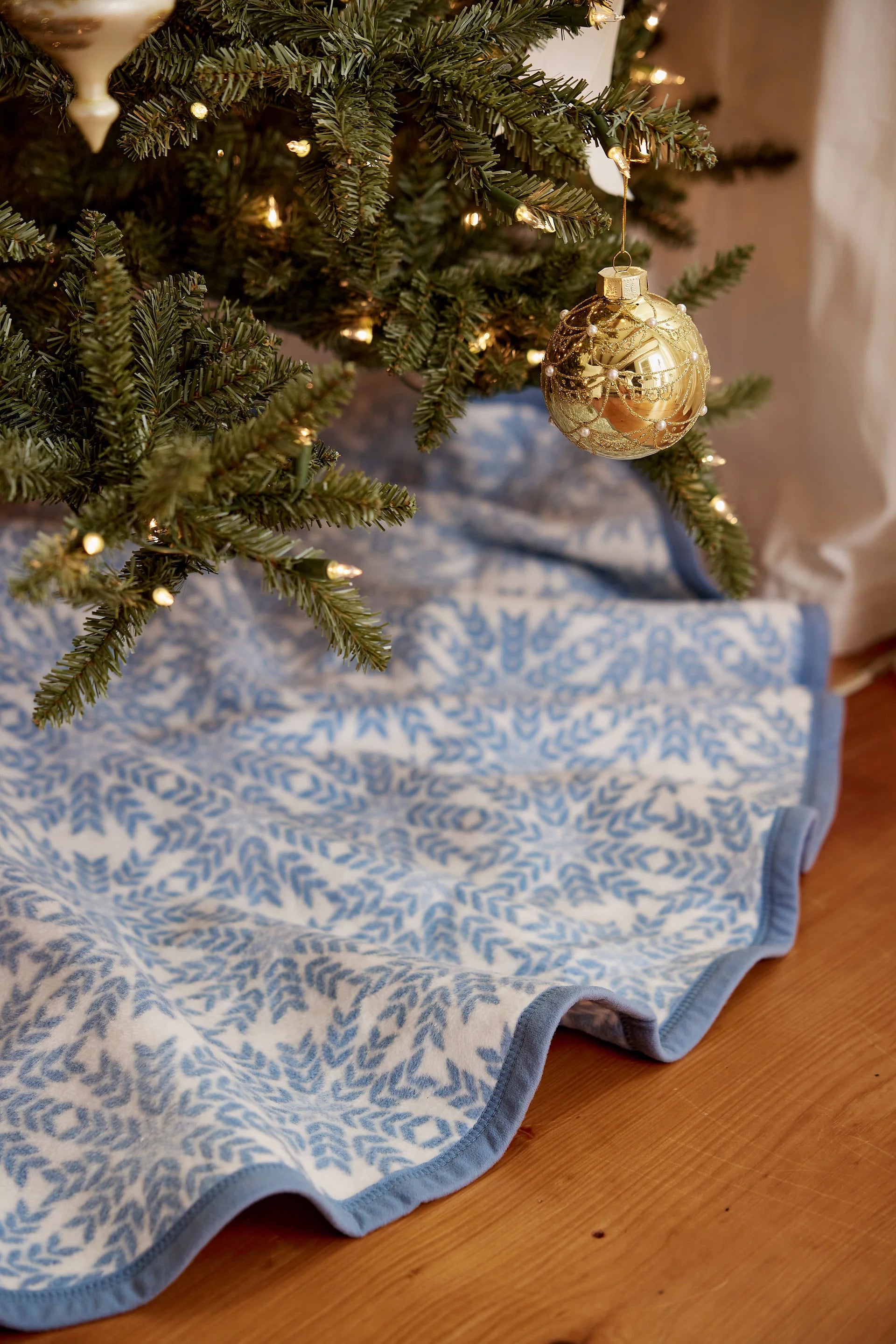 Christmas Tree Skirt Collection