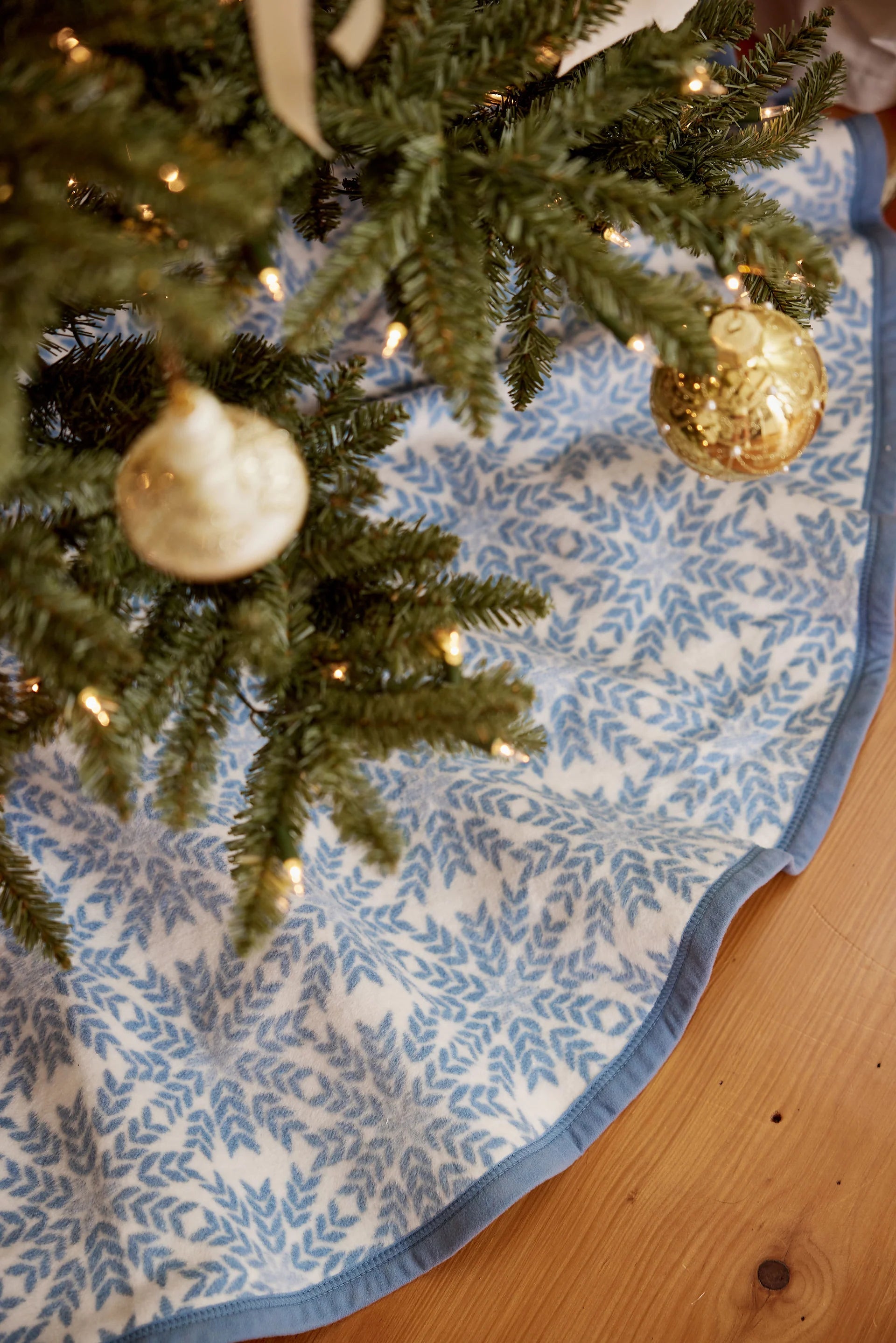 Christmas Tree Skirt Collection