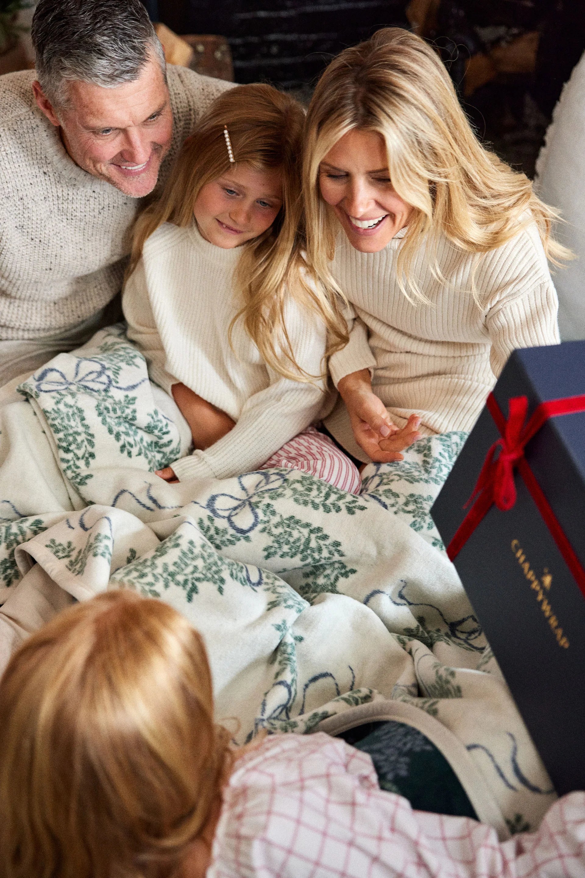 Boxwood Wreaths Throw Blanket