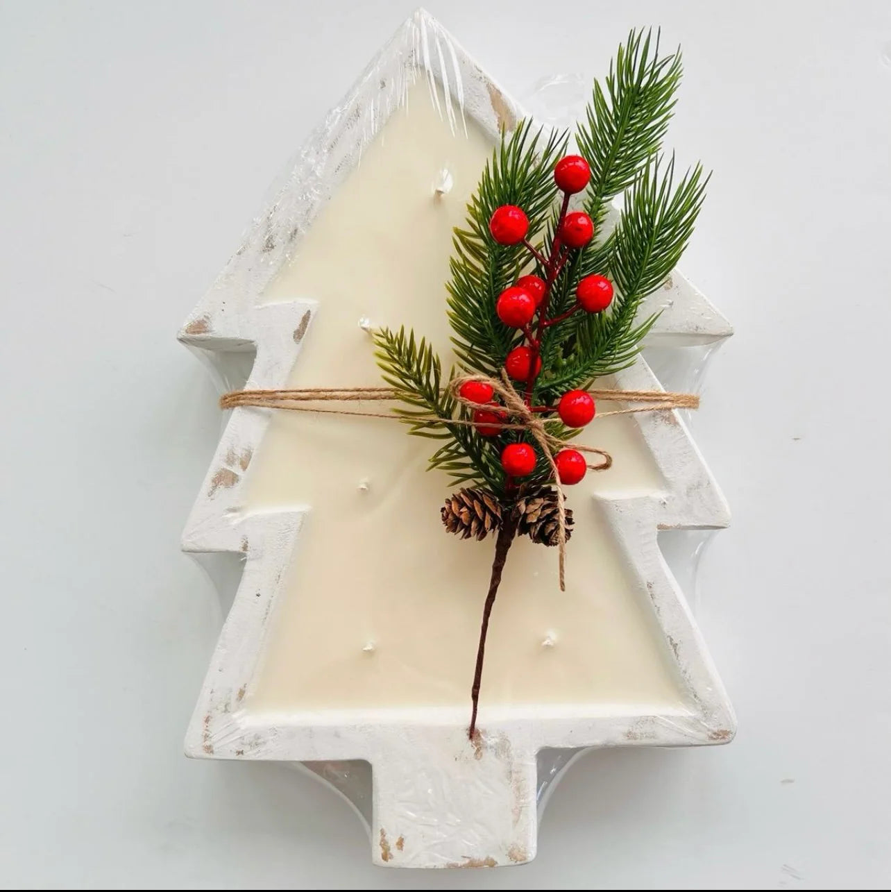 White Christmas Holiday Candle Set