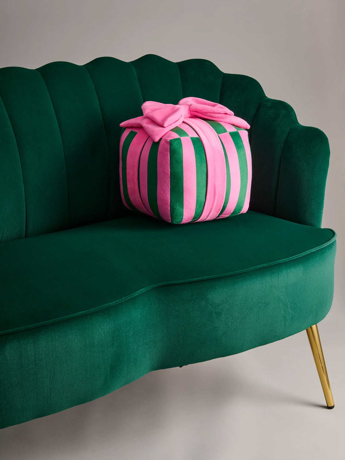 Shiraleah The Stripe Gift Box Medium Pillow