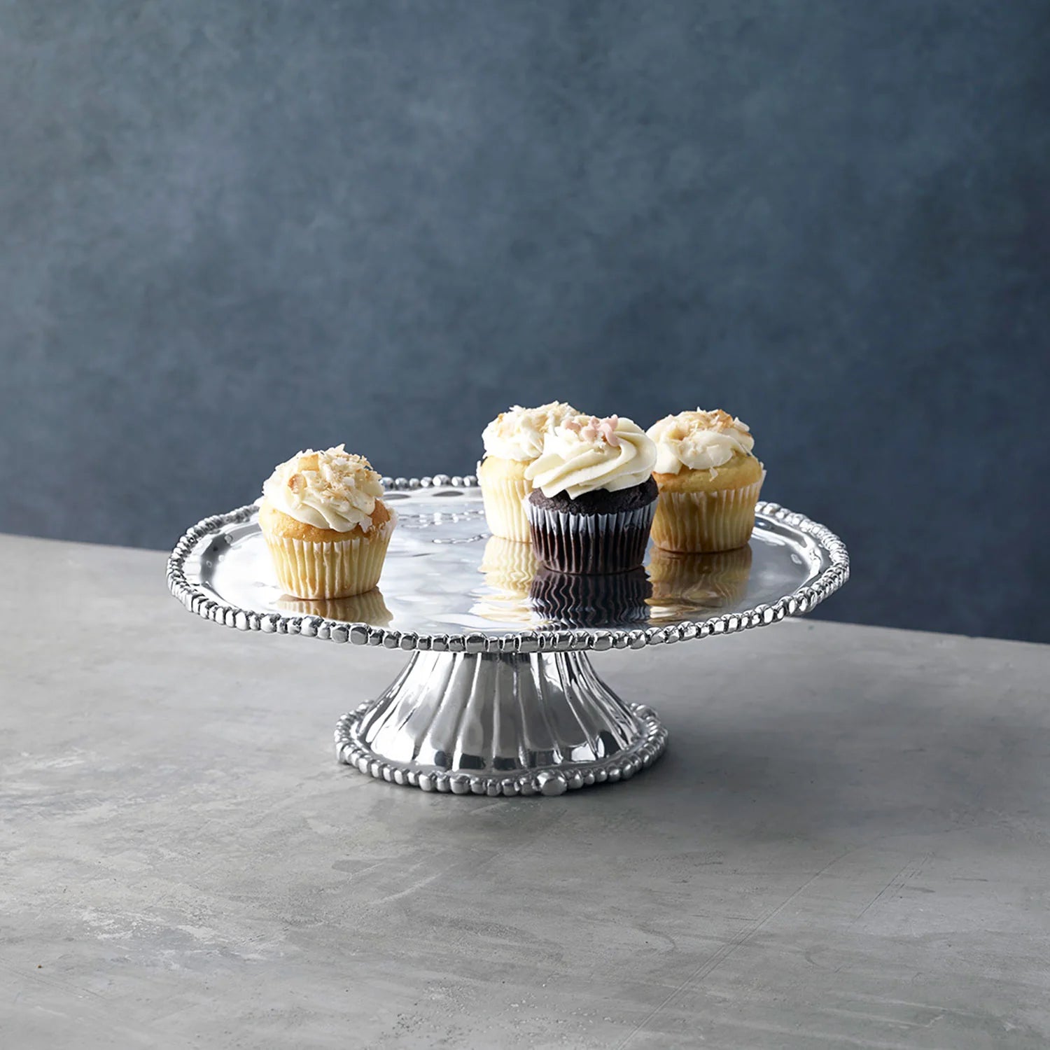 Pedestal Organic Pearl Nova Round Platter - Thumbnail 3