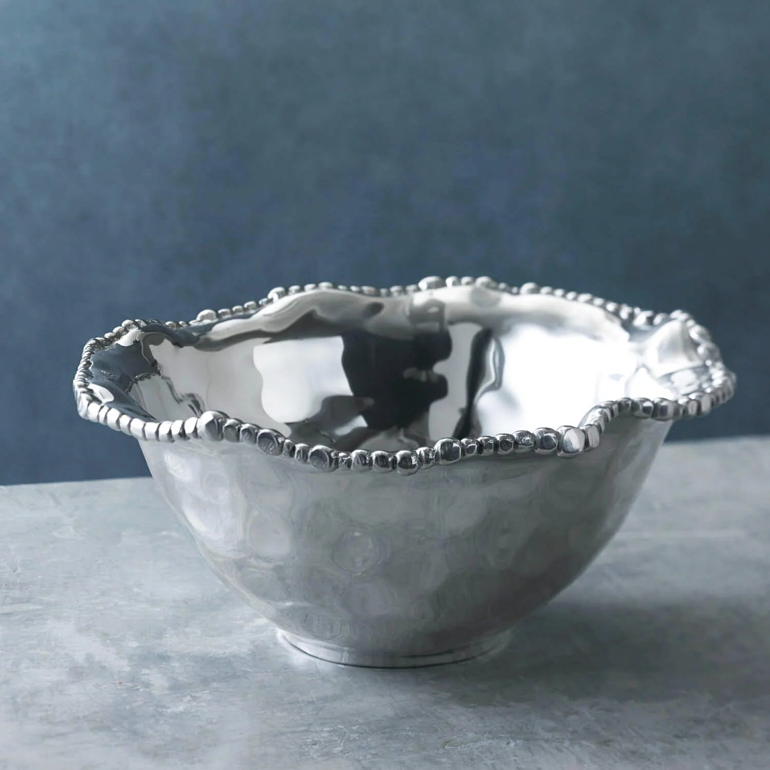 Organic Pearl Nova Flirty Medium Bowl