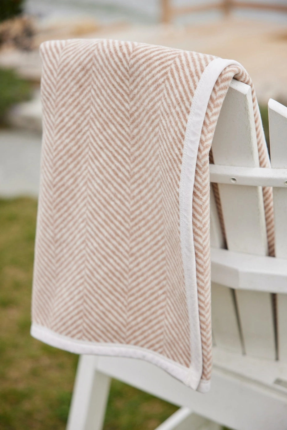Branded Herringbone Blanket and Mug Set