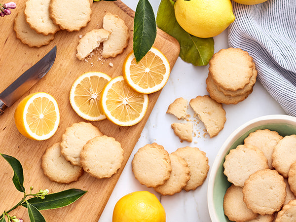 The Citrus Tea & Honey Indulgence Set