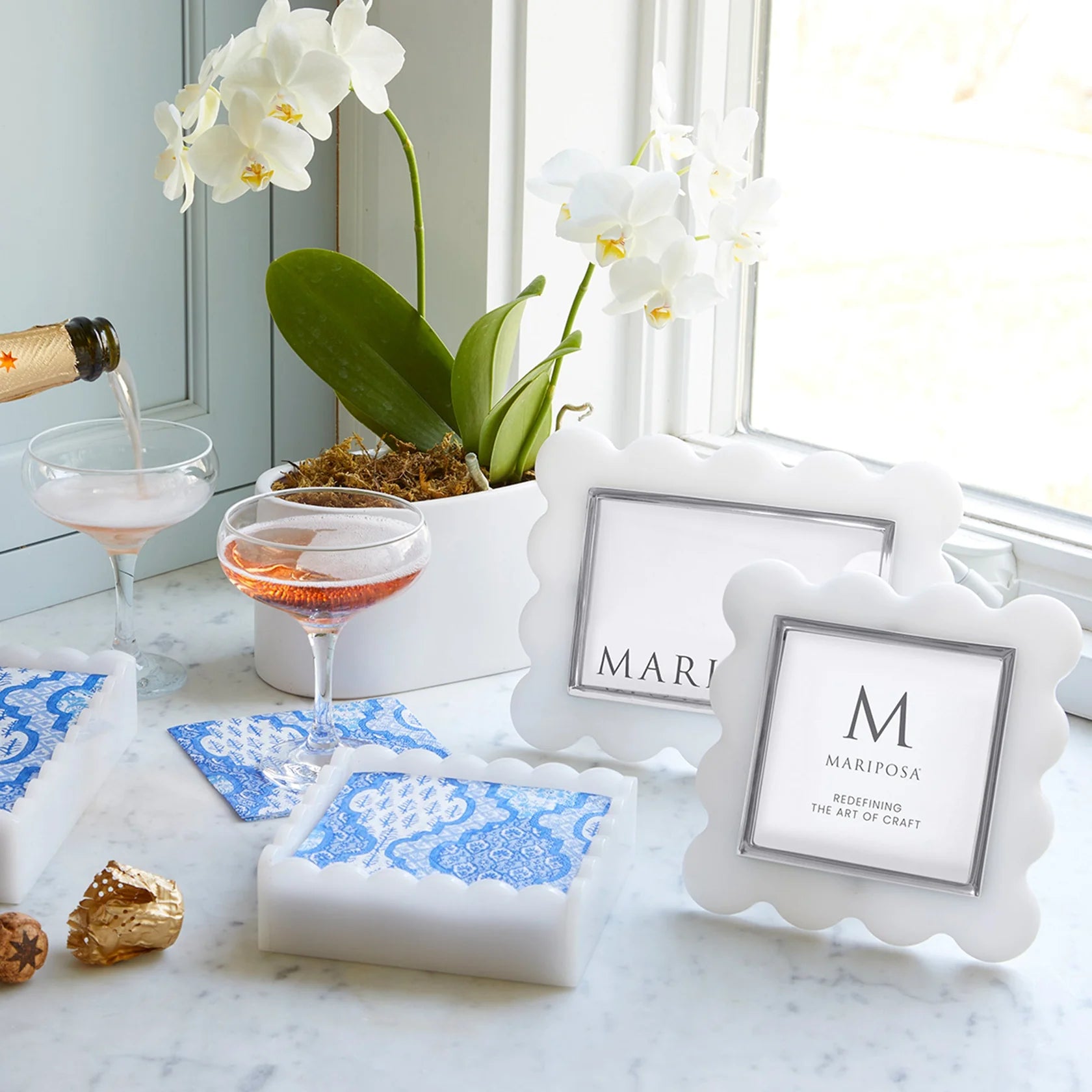 4 x 6 Mod Acrylic Scallop Frame