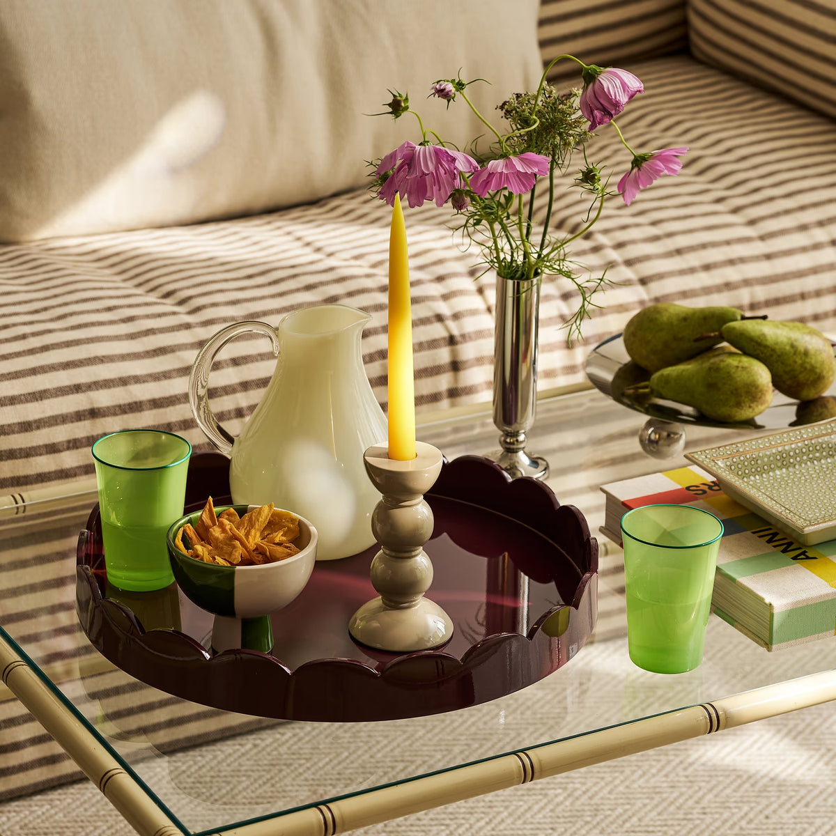 Addison Ross Round Medium Lacquered Scallop Trays