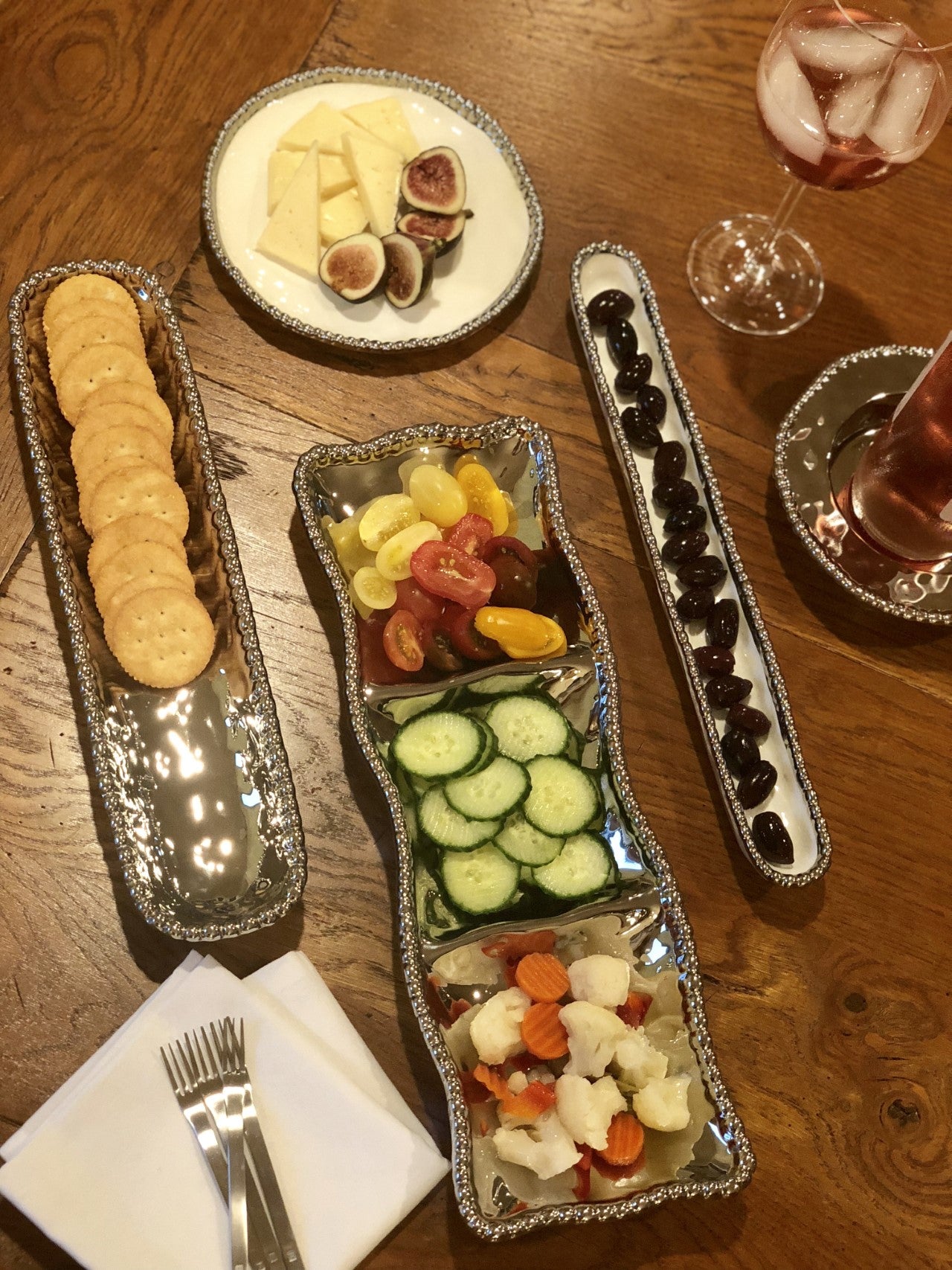 Crispy Holiday Evening Set