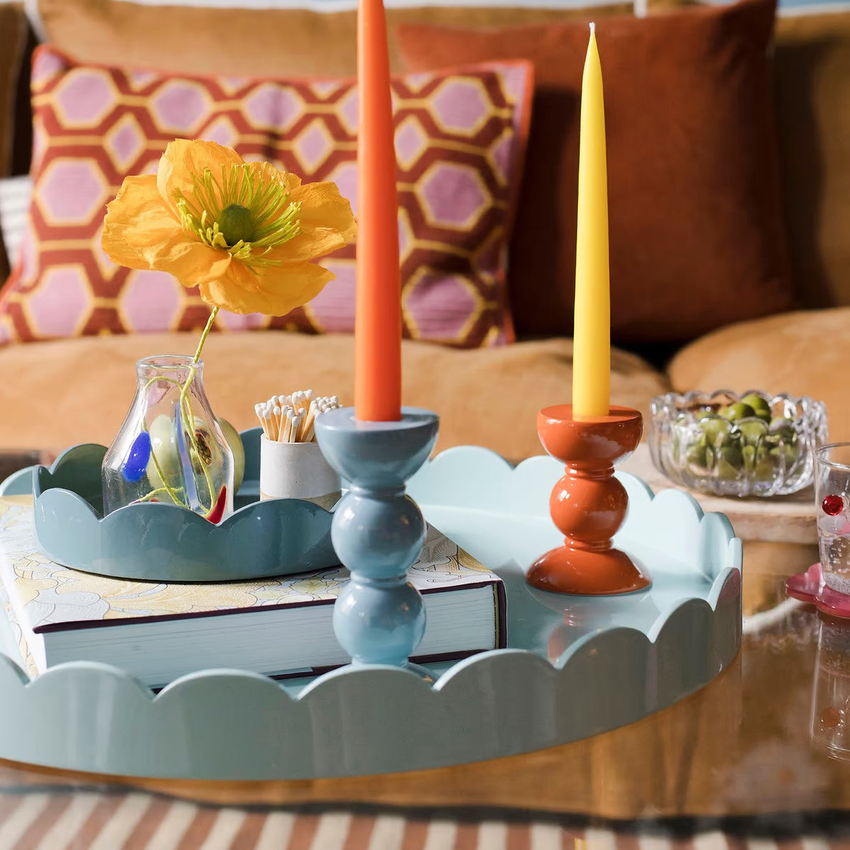 Addison Ross Round Medium Lacquered Scallop Trays
