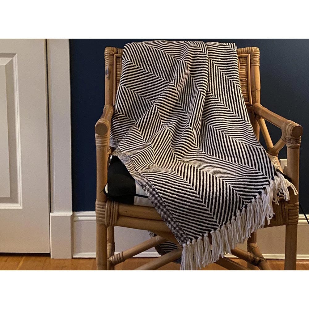 Monhegan Cotton Throw With Fringe Blanket