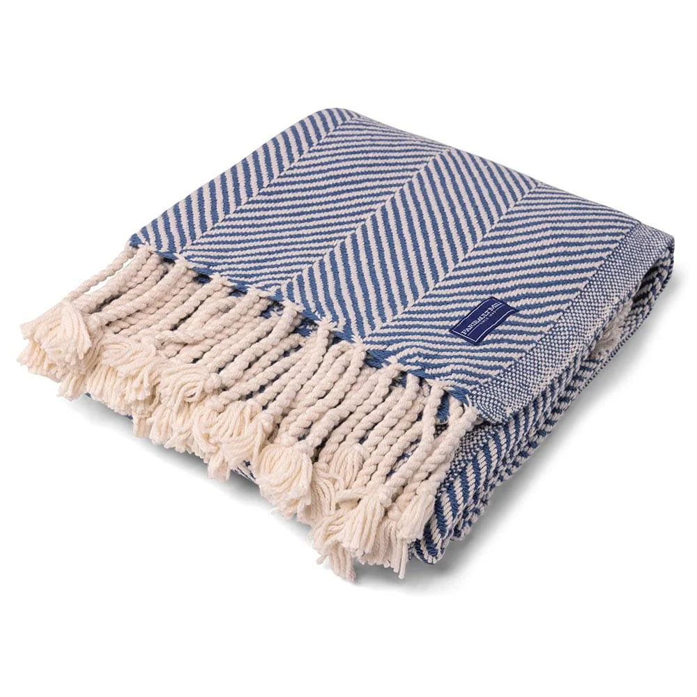 Monhegan Cotton Throw With Fringe Blanket