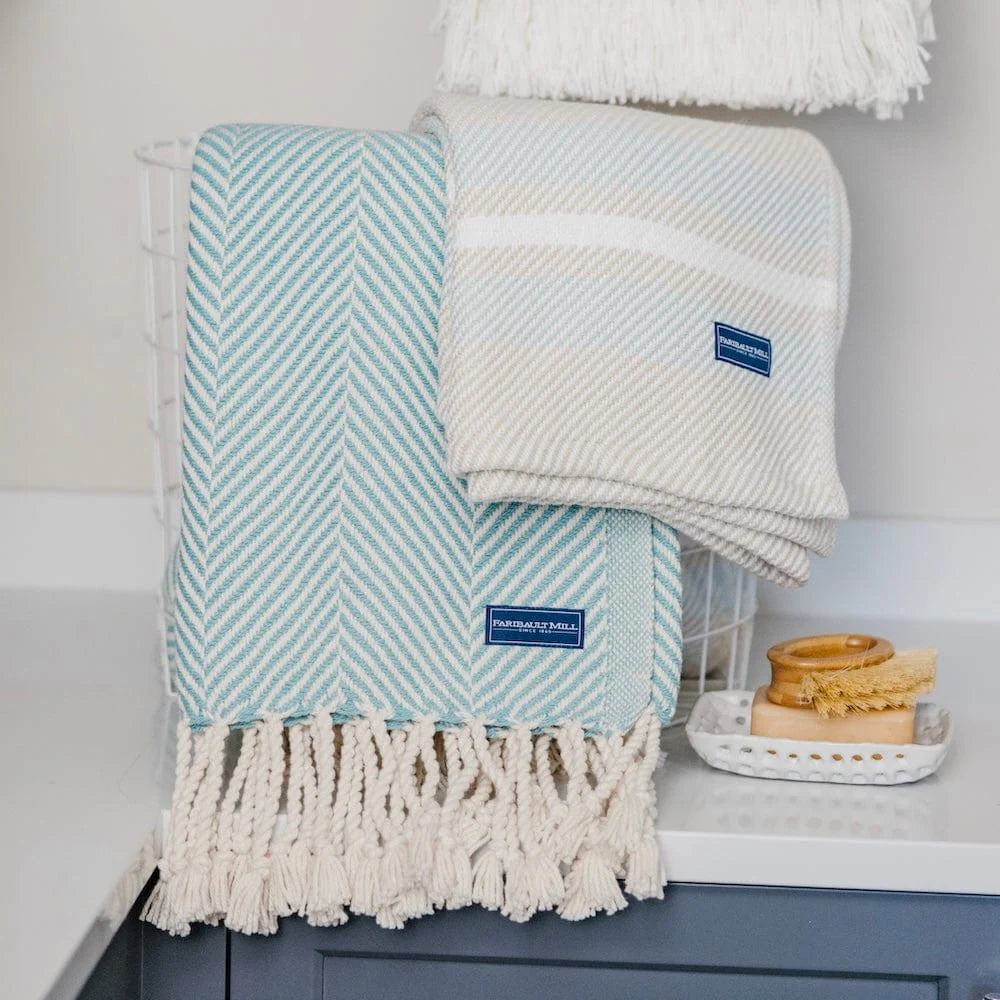 Monhegan Cotton Throw With Fringe Blanket