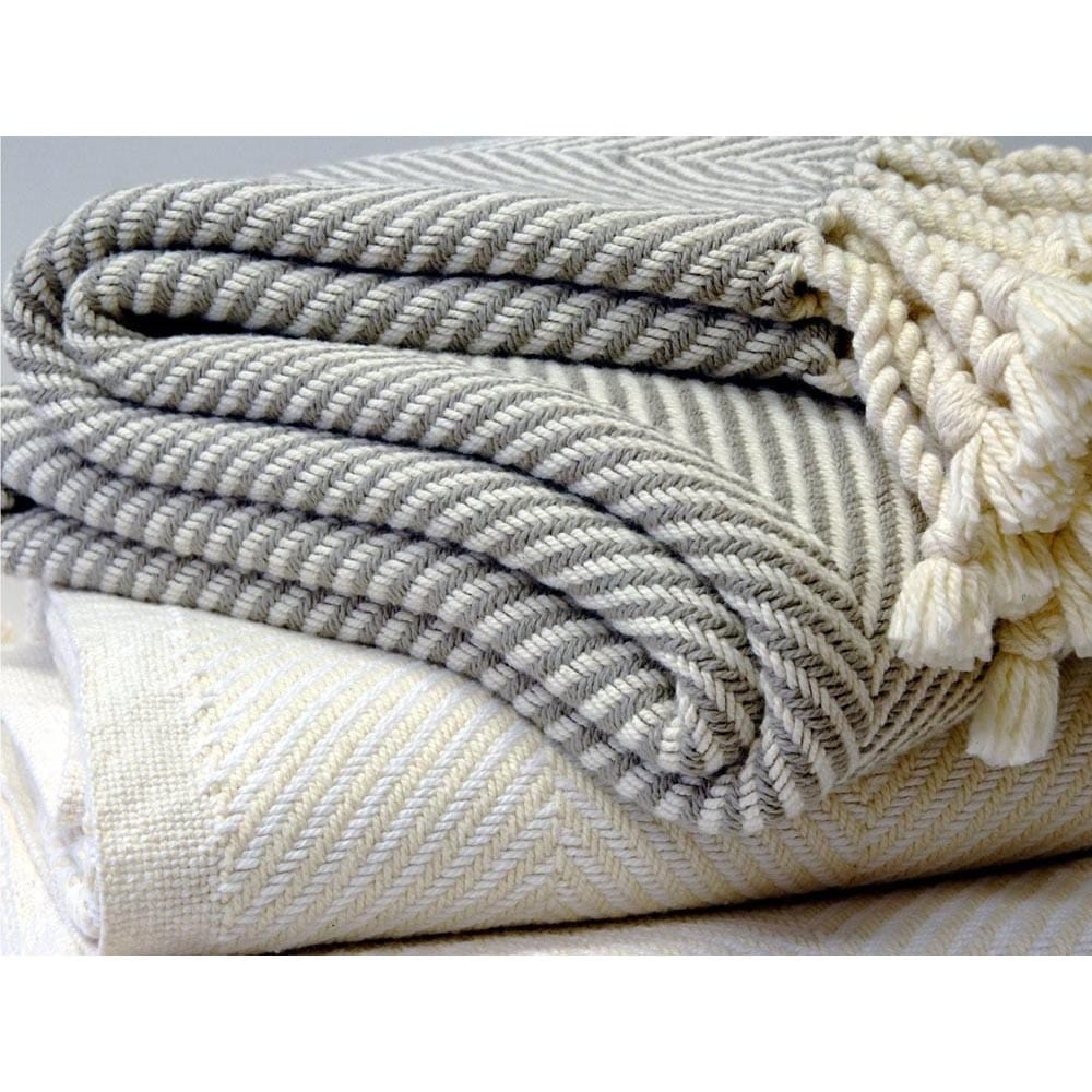 Monhegan Cotton Throw With Fringe Blanket