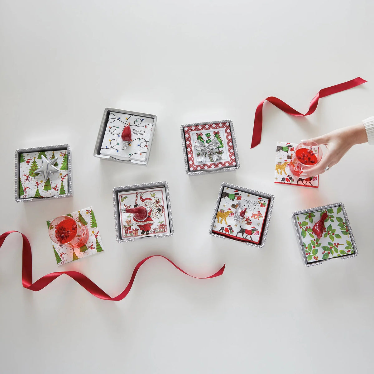 Mariposa Christmas Topiary Bow Beaded Napkin Box Set