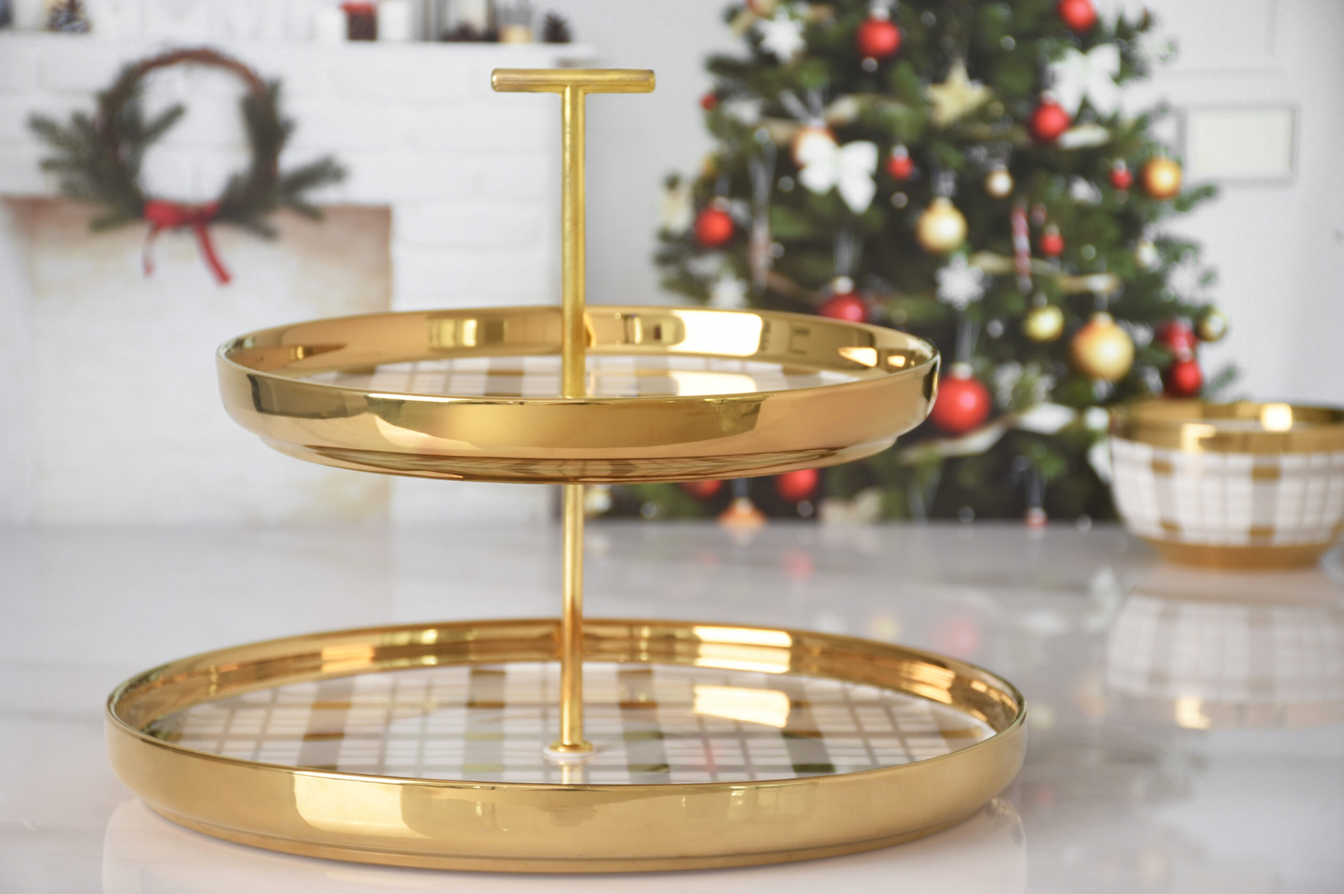 Pampa Bay 2 Tier Plaid Stand