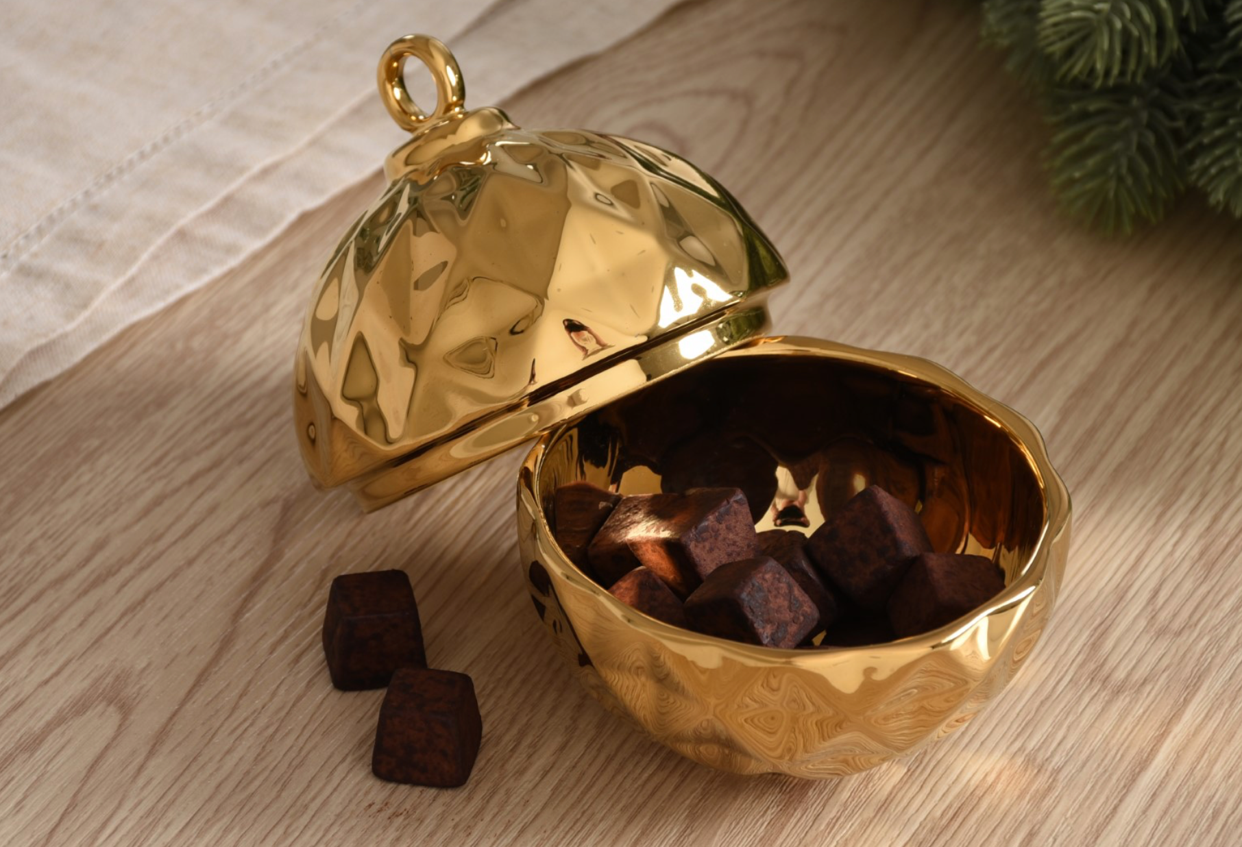 Small Ornament Bowl