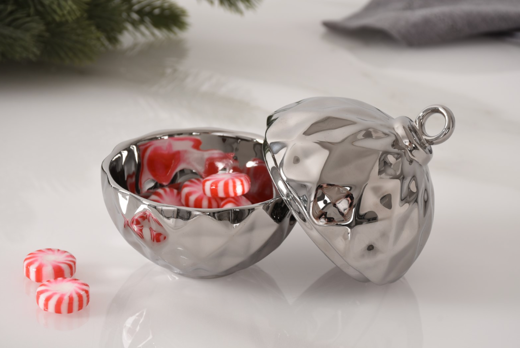 Small Ornament Bowl