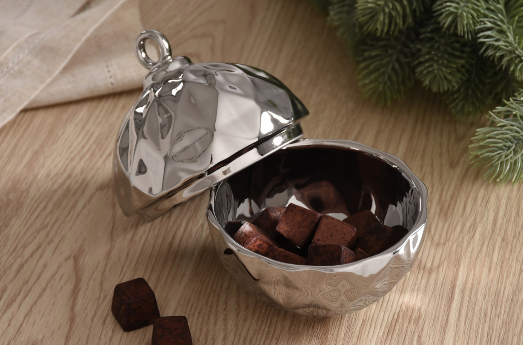Small Ornament Bowl