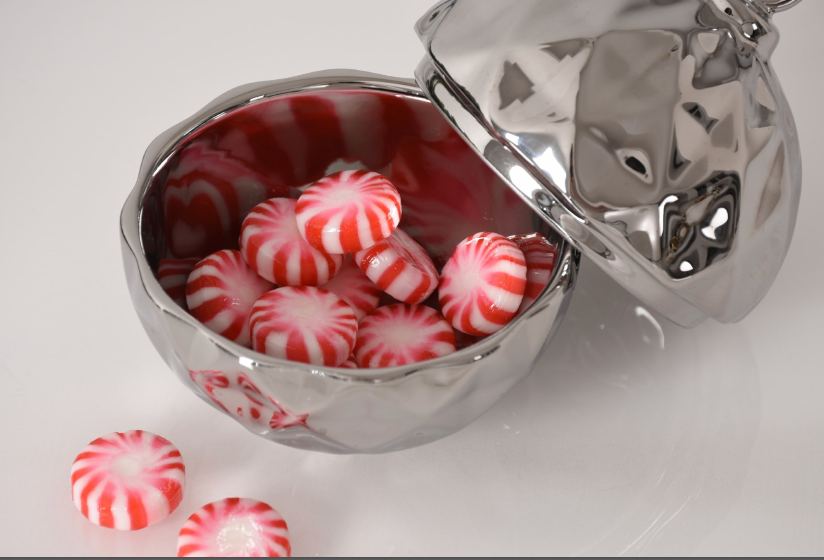Small Ornament Bowl