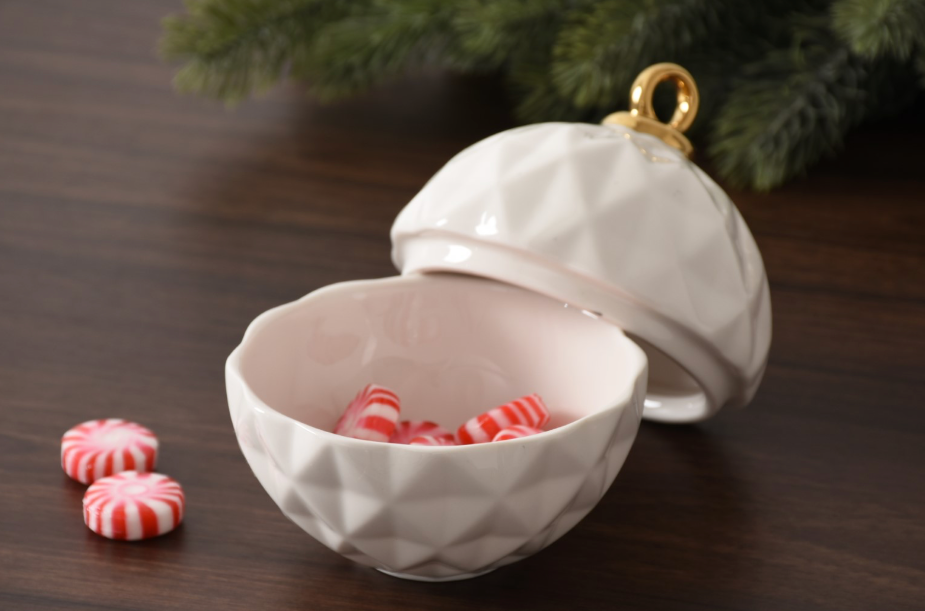 Small Ornament Bowl