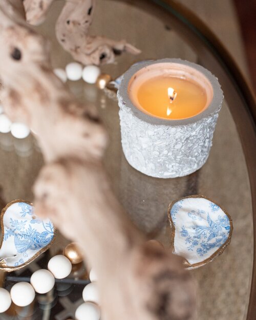 Lowcountry Tabby Concrete Candle - Thumbnail 3