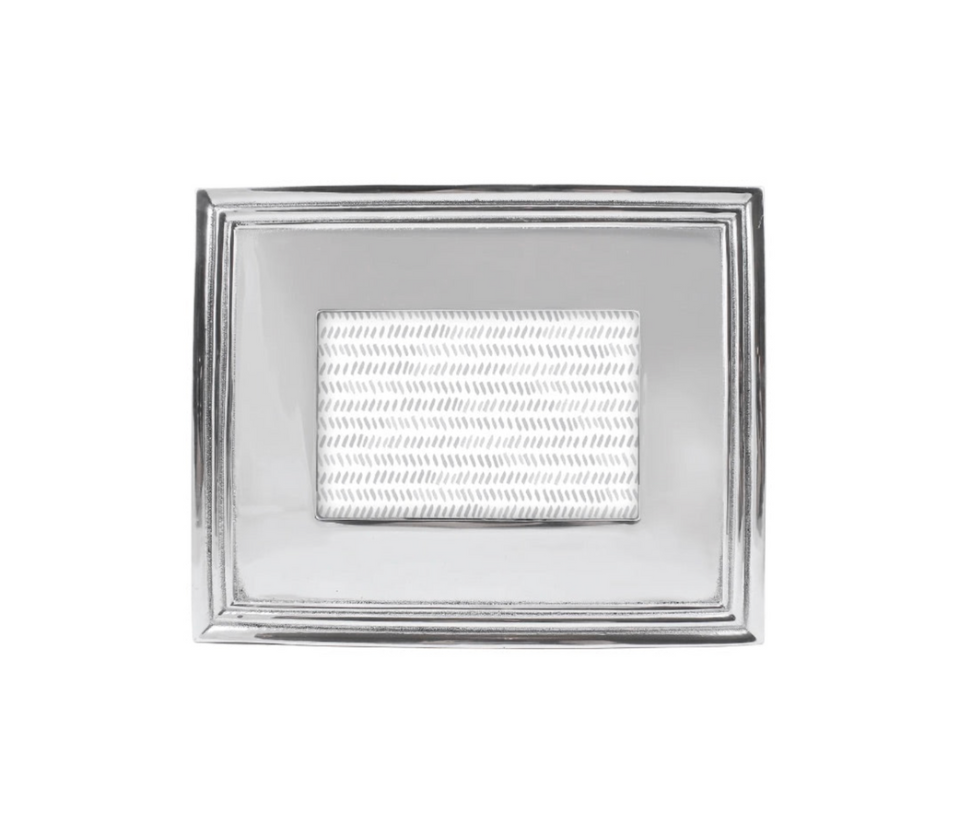 Classic Engravable Frame