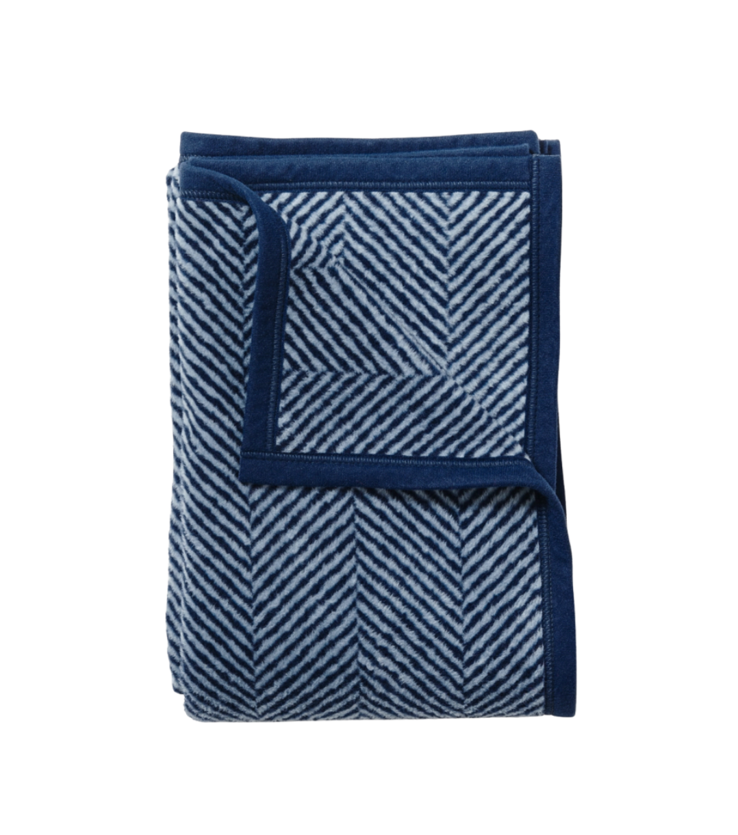 Harborview Herringbone Blanket - Medium