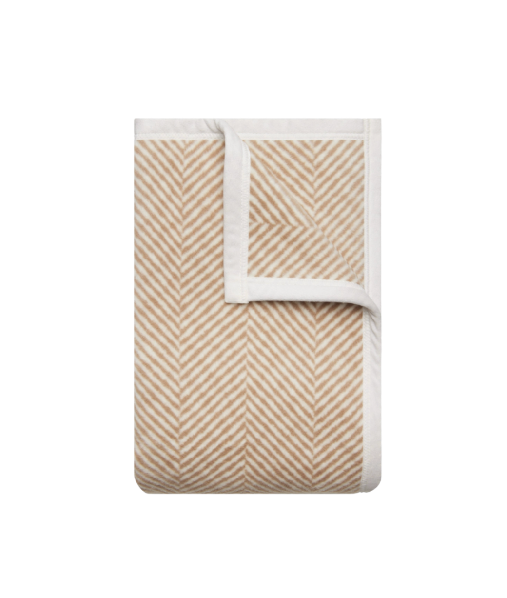 Harborview Herringbone Blanket - Medium