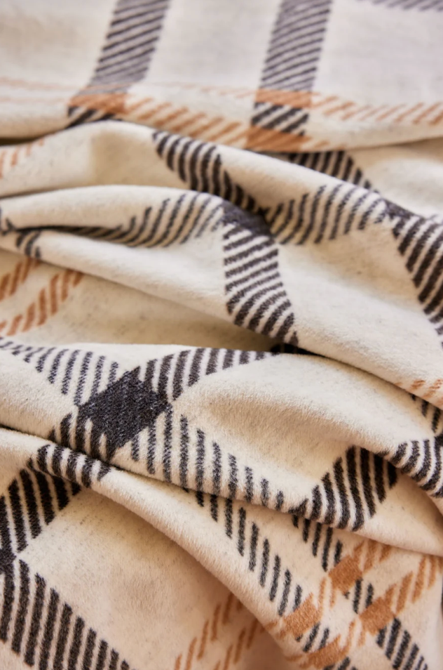 Griffin Plaid Blanket