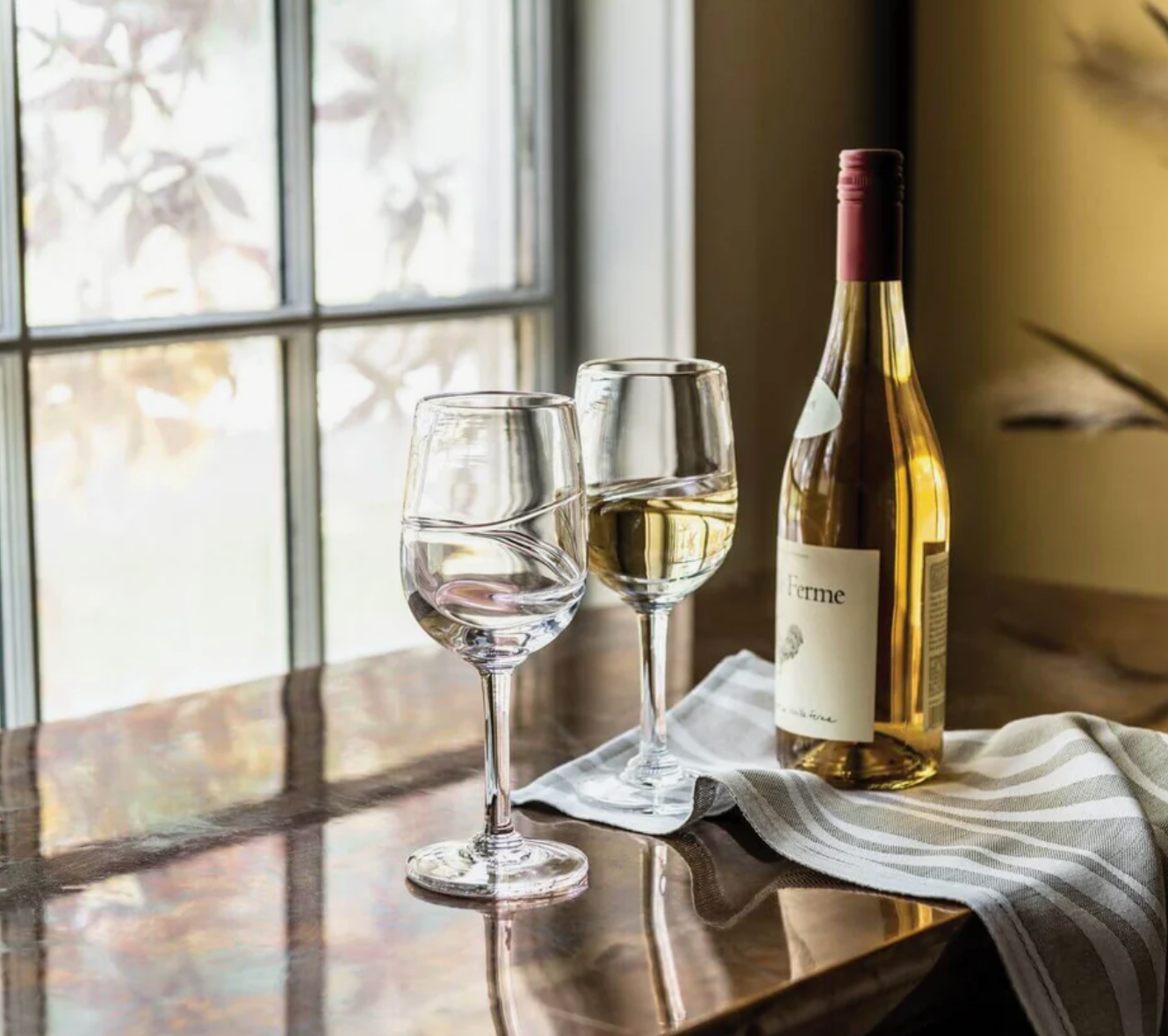 Waterbury Wine Glass