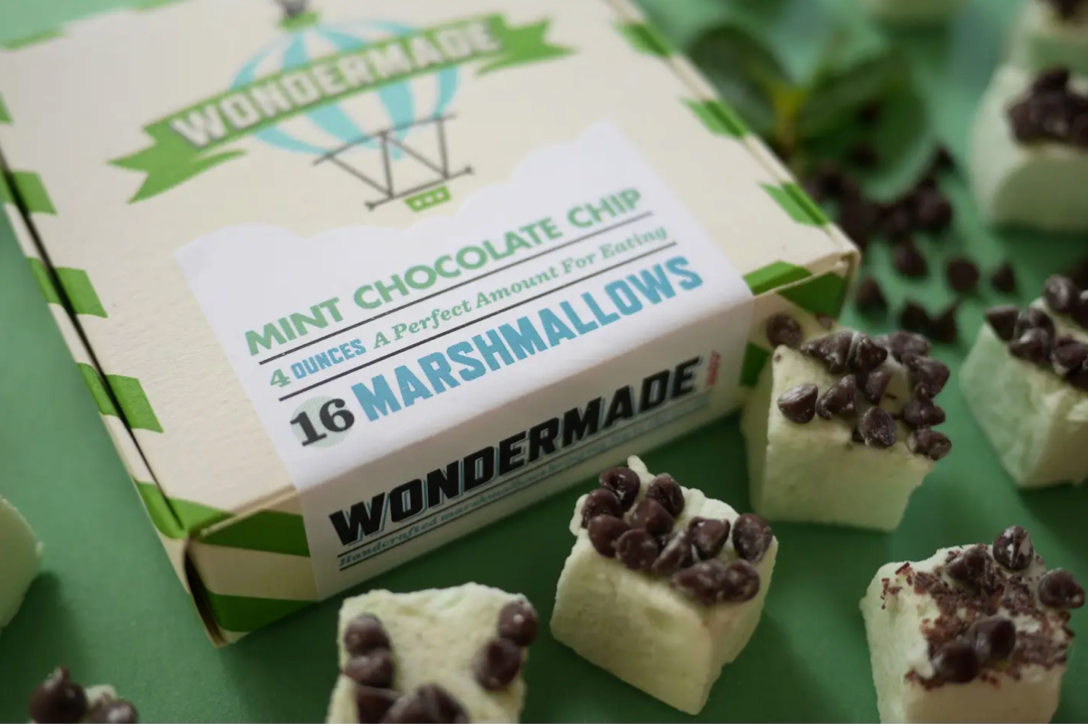 Mint Chocolate Chip Marshmallows - 16 Piece