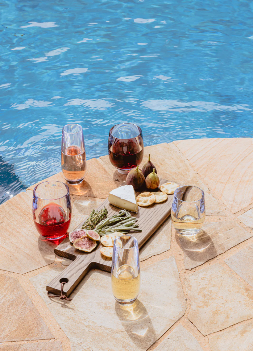 Branded Signature Cooler & Unbreakable Glassware Set