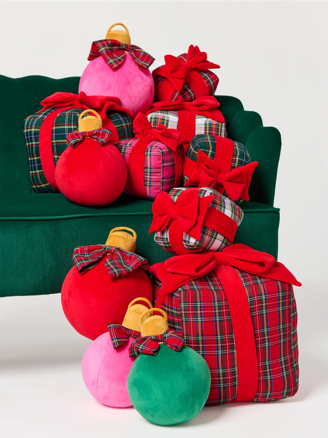 Shiraleah Scottie Red Large Gift Box Pillow