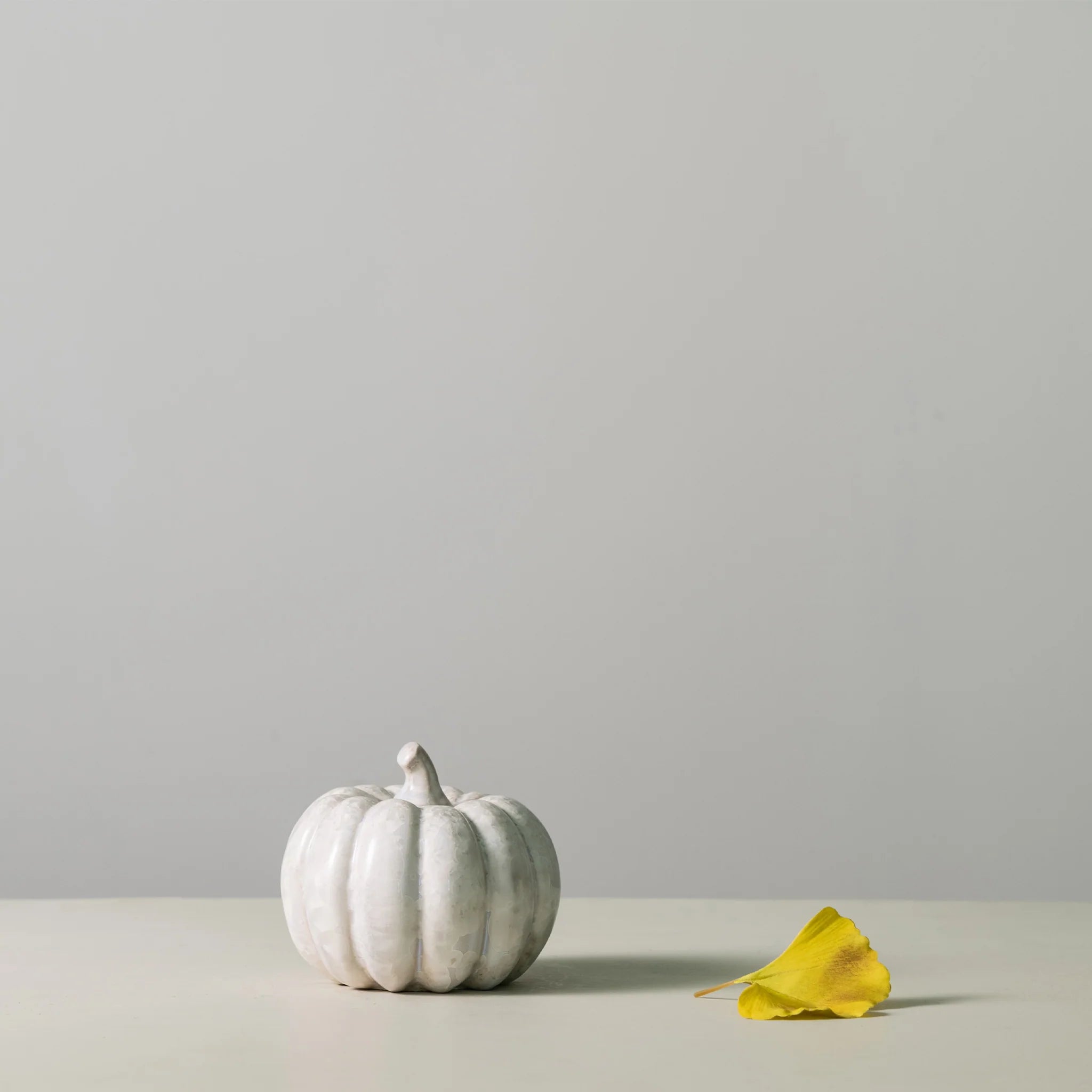 Medium Crystalline Pumpkin - Thumbnail 5