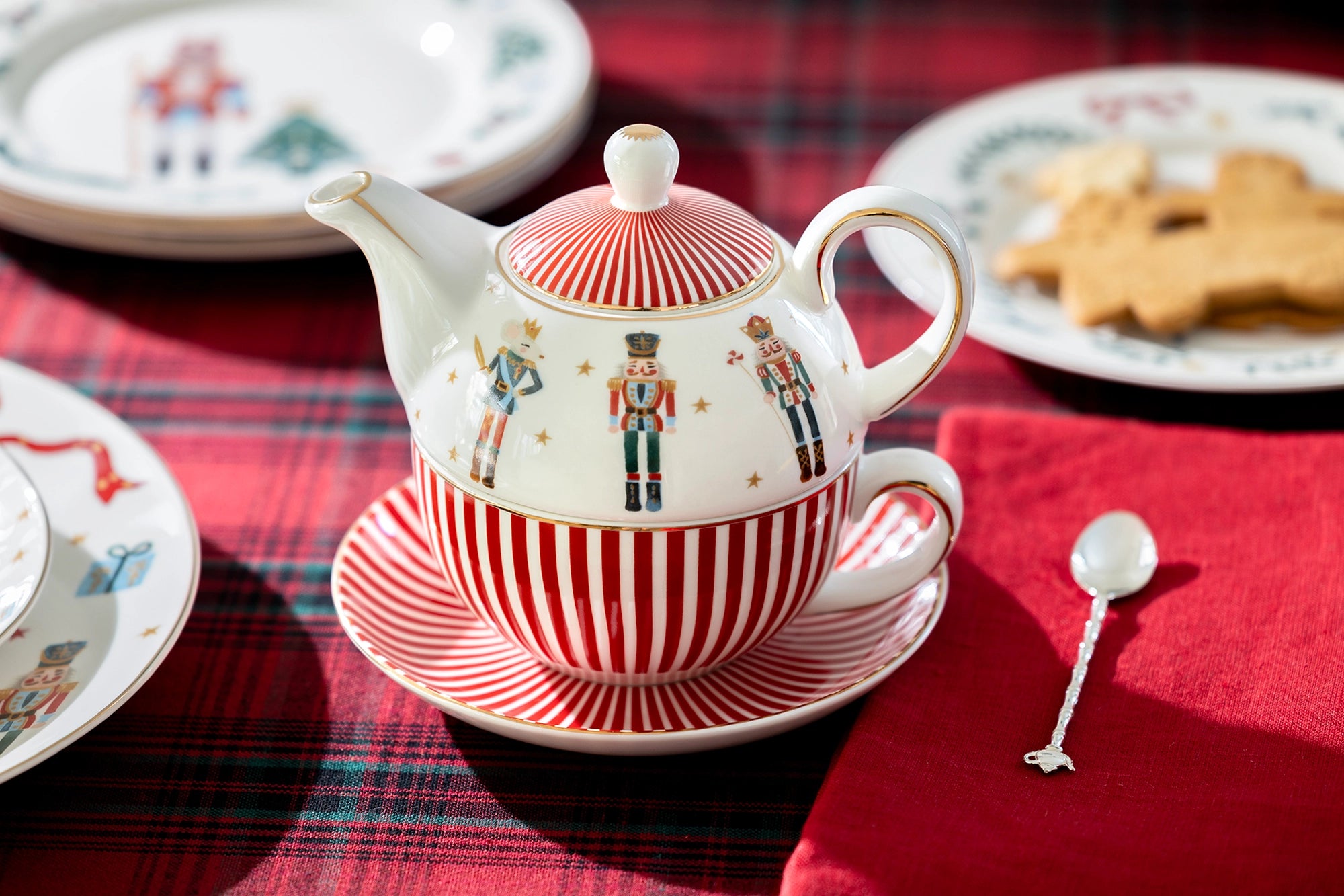 Nutcracker Wonderland Porcelain Tea Set for One