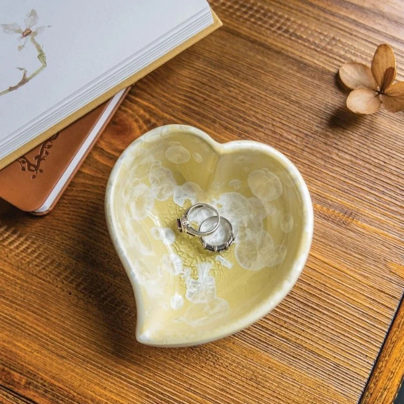 Small Crystalline Twist Heart Bowl